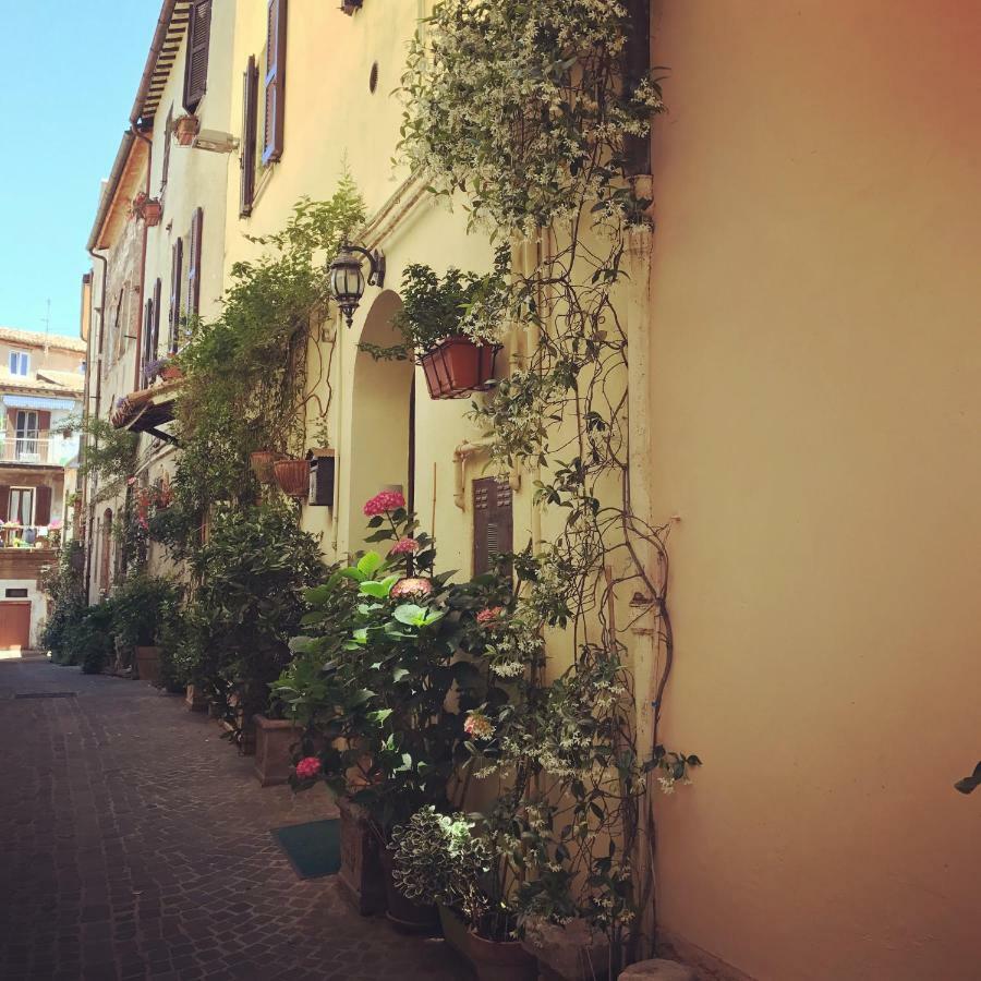 B&B La Dimora Del Capitano Fabriano Ngoại thất bức ảnh